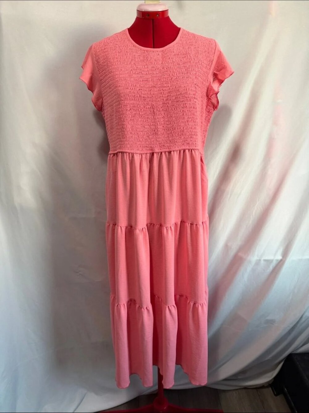 Women's Pink Tiered Smocked Midi Dress